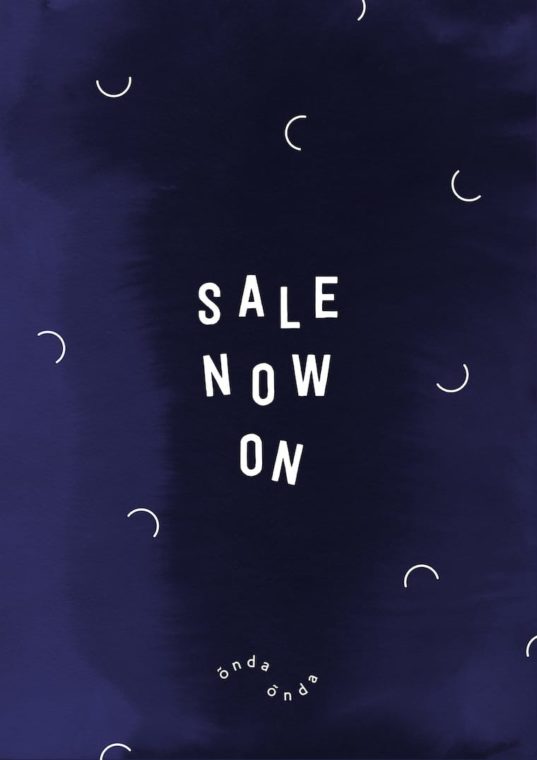 Onda: Ink wash texture used to create tie die effect on the dark blue 