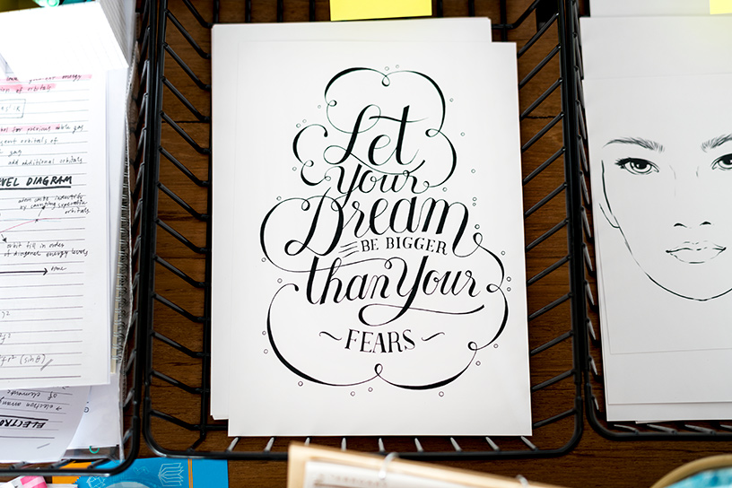 Motivation Quote Paper by Rawpixel