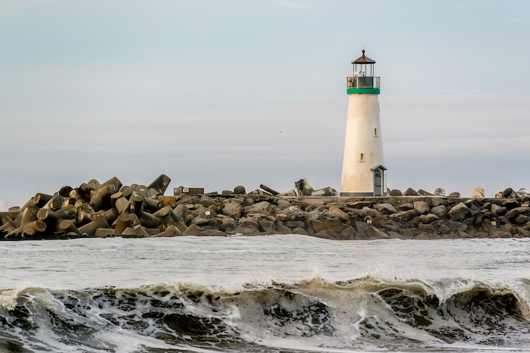 Santa Cruz Breakwater Light (Walton Lighthouse), Pacific coast, California, USA
