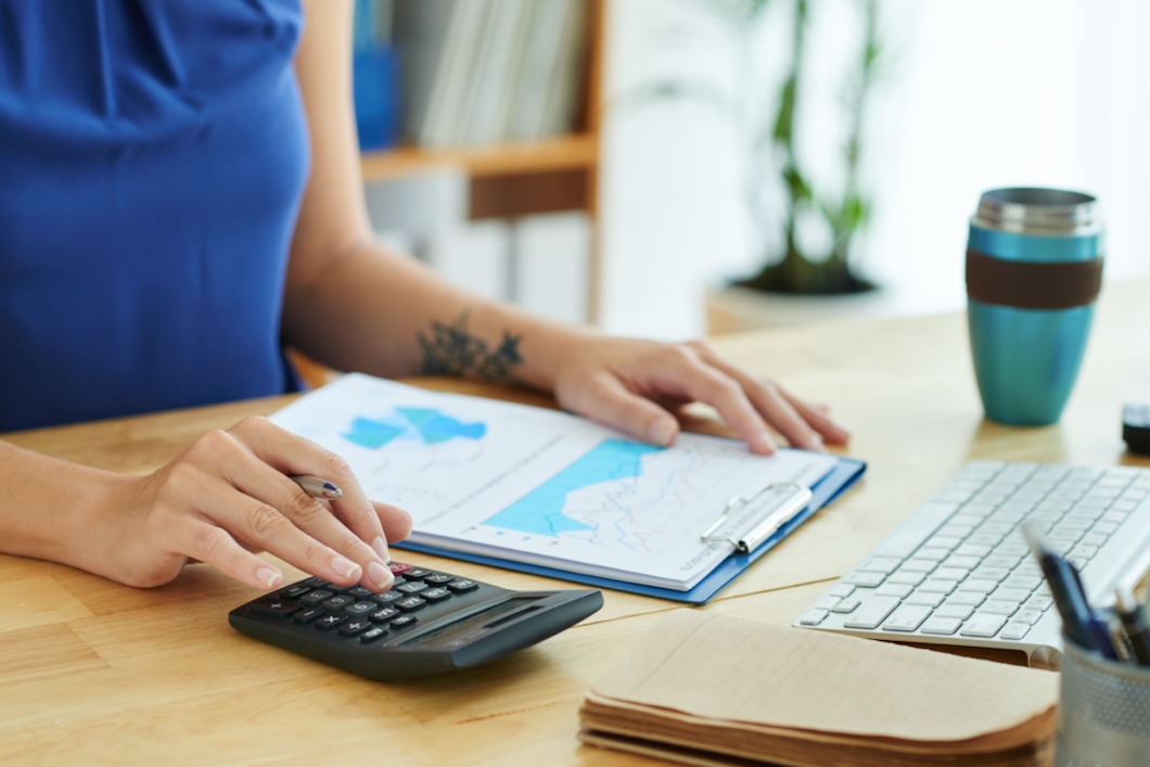Freelance designer going over income