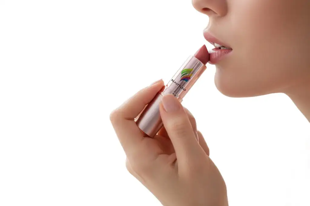 lipstick mockup with background removed